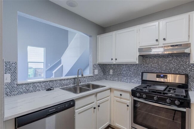 Building Photo - 317 Rawhide Loop