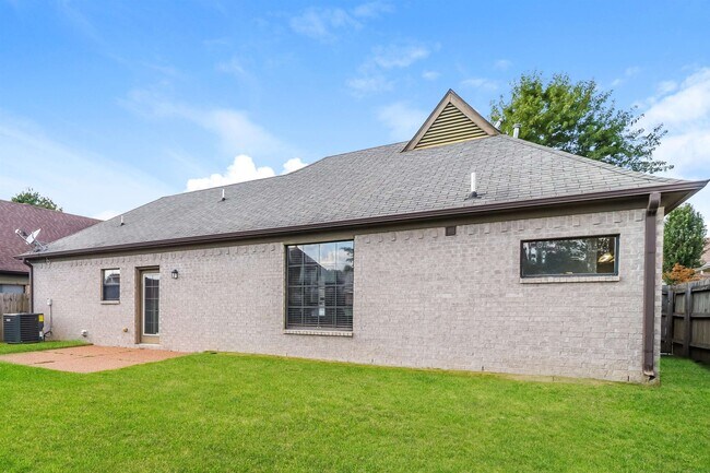 Building Photo - 10177 New Well Terrace