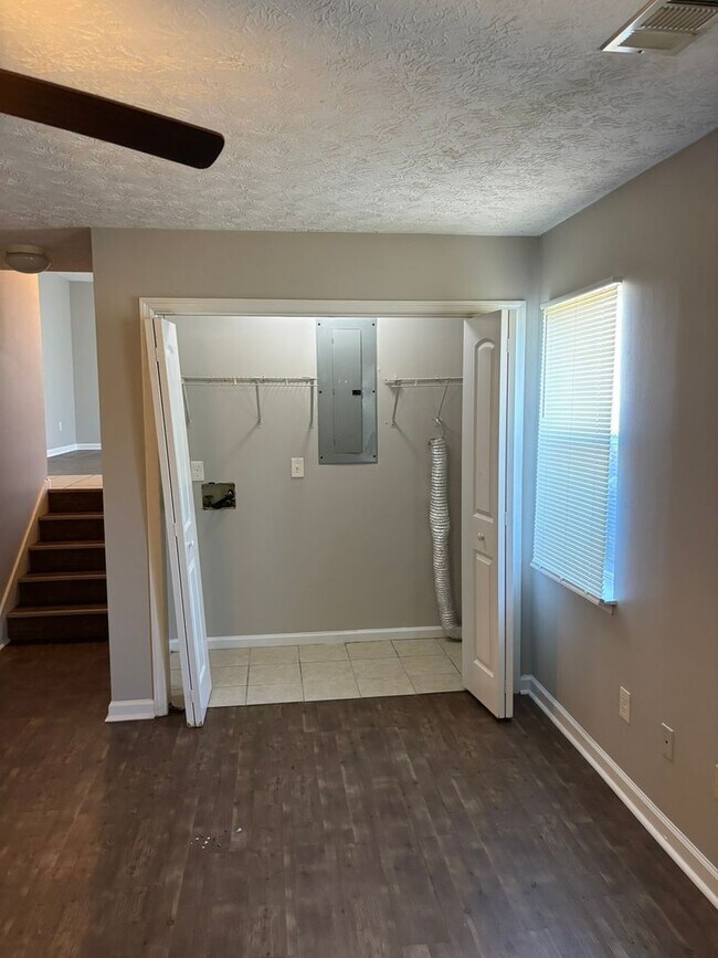 Building Photo - Located off of St Marys Road