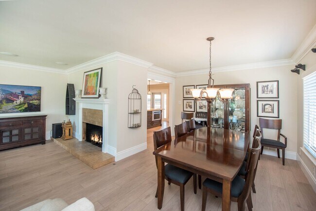 Building Photo - Welcome to Newport Beach