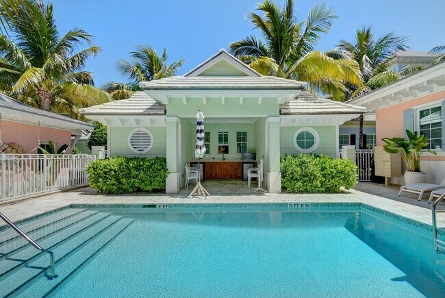 Building Photo - 2225 S Ocean Blvd