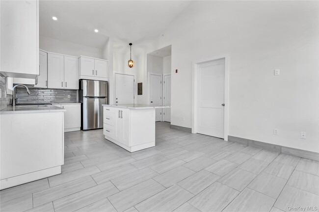 Building Photo - 18-20-20 4th Ave
