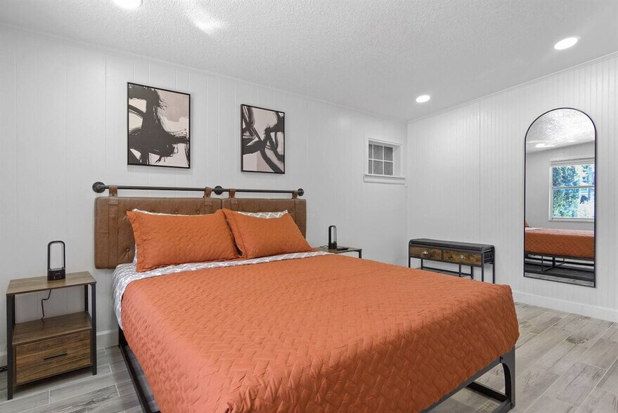 Building Photo - 1711 Asher Ln