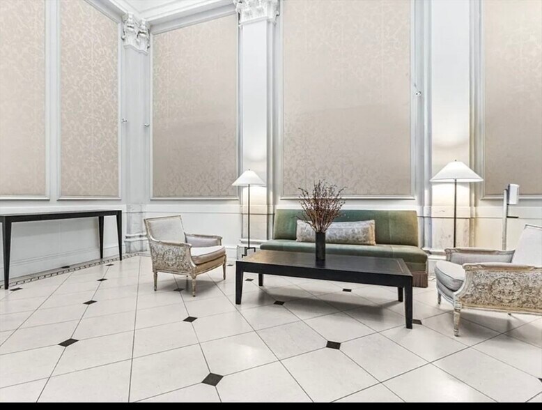 Images are representative samples of the advertised unit. Actual units shown during tours may differ - 14 Beacon St