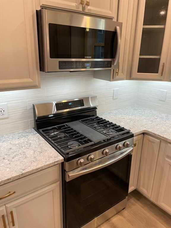 Building Photo - 52 Garfield Ave