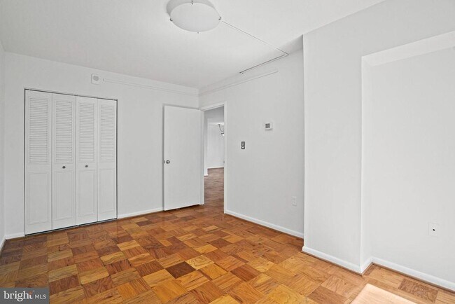 Building Photo - 4242 East-West Hwy