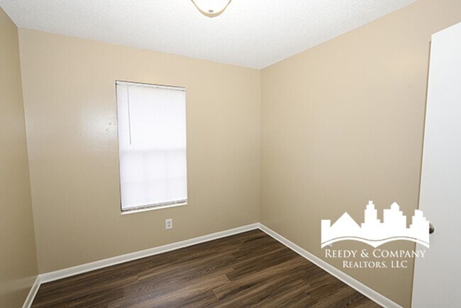 Building Photo - 1616 Winston Dr