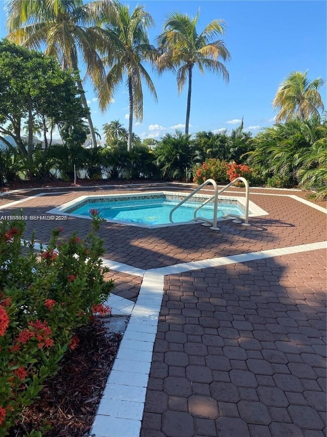 Building Photo - 540 SE 21st Ln