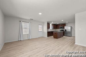 Building Photo - 12041 Silver Lgt