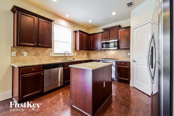 Building Photo - 1068 Parkmist Dr