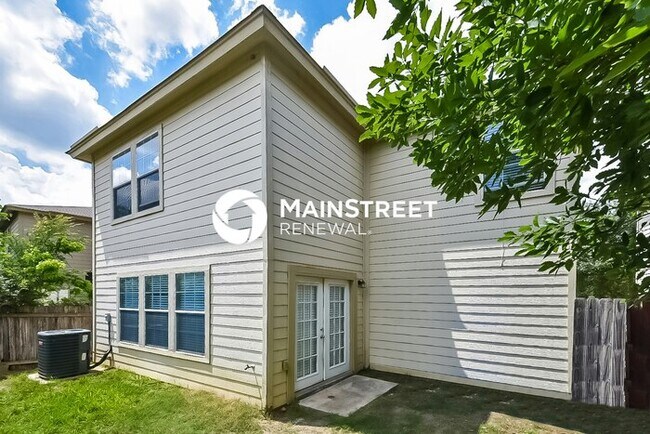 Building Photo - 3 Bedroom Pet-Friendly Home in San Antonio, TX with Main Street Renewal