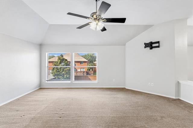 Building Photo - 1121 London Dr
