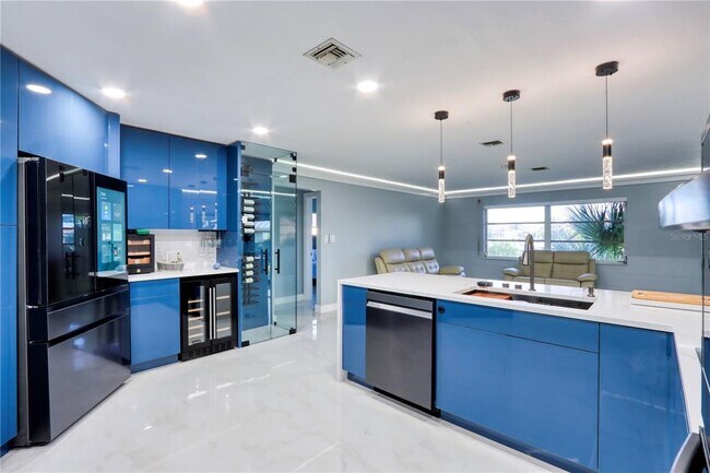 Building Photo - 2500 Rio Lisbo Ct