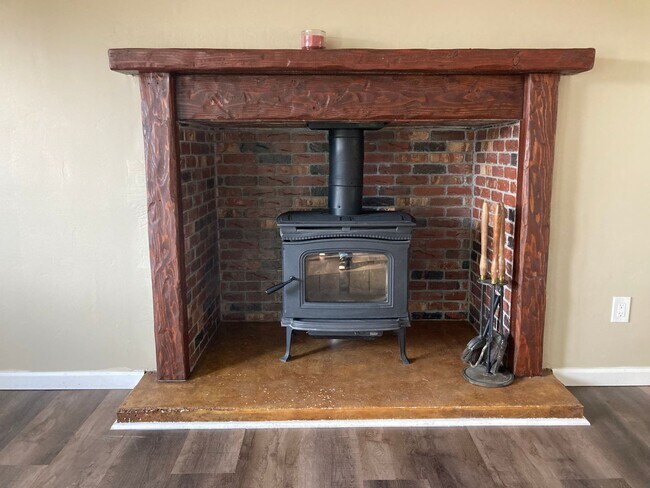 Building Photo - Magnificent Alpine Chalet with Breathe Tak...