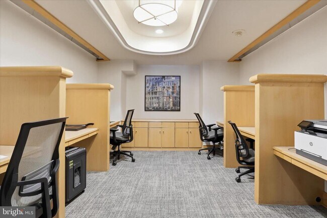 Building Photo - 631 D St NW