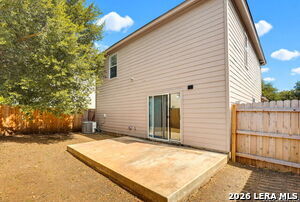 Building Photo - 111 Cindy Lou Dr