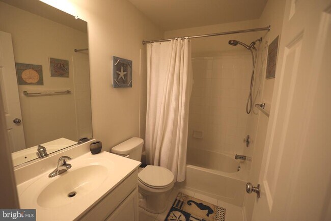 Building Photo - 130 Intrepid Ln