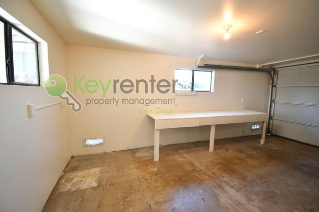 Building Photo - Prime Location| Single Story Family Home |  Minutes to I-15 and I-8 | | 4 minutes to Snapdragon S...