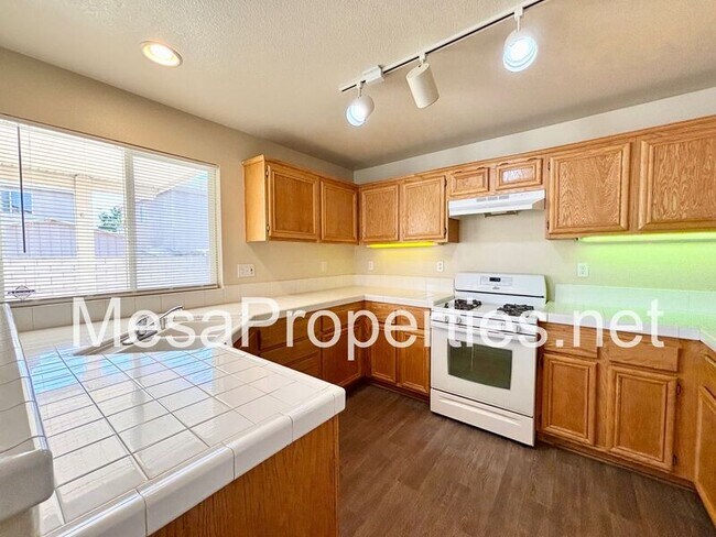 Building Photo - 14451 Green River Rd