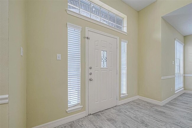 Building Photo - 318 N Cypress Estates Cir