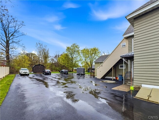 Building Photo - 9595 Brewerton Rd