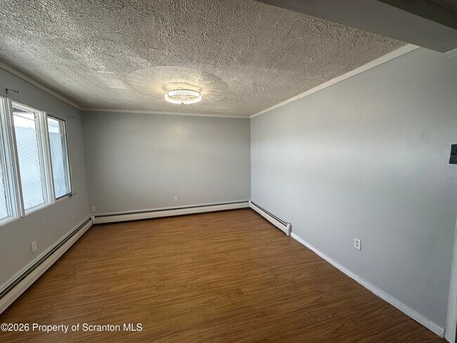 Building Photo - 173 McAlpine St