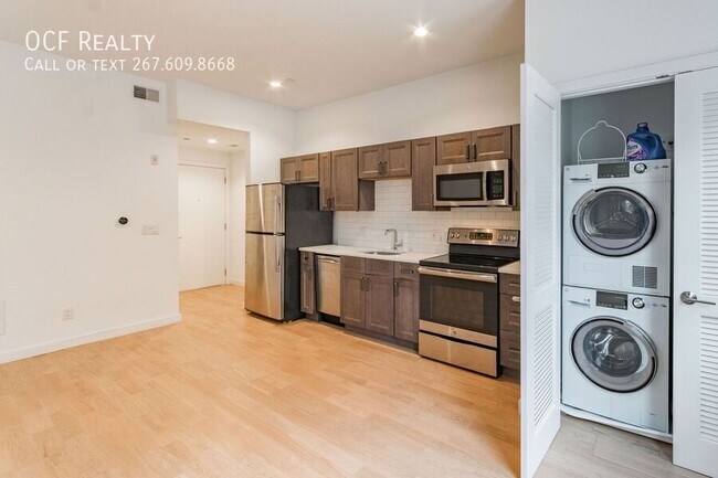 Building Photo - 507 S 8th St