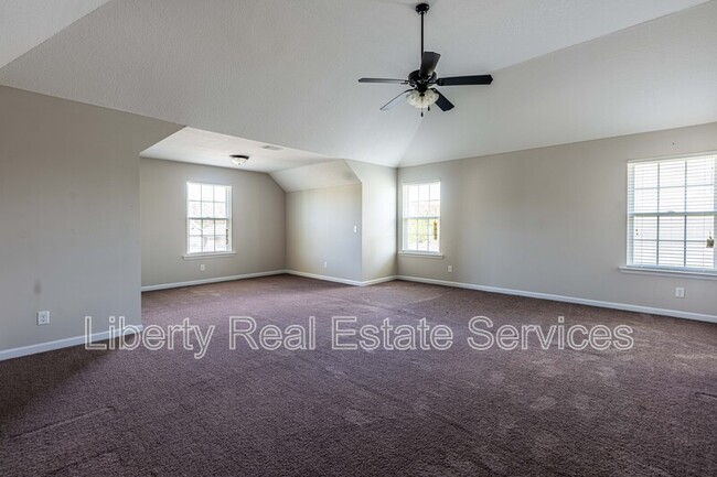 Building Photo - 1085 Marne Blvd