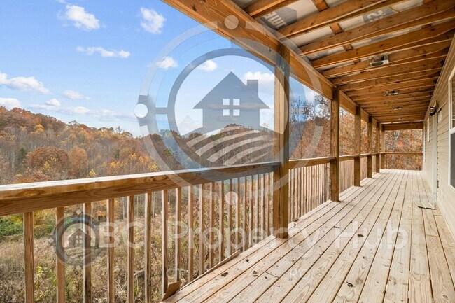 Building Photo - 97 Blakley Subdivision Rd