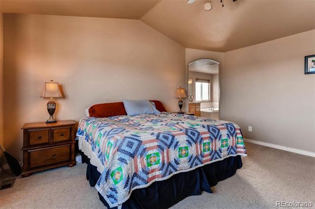 Building Photo - 13386 Kearney St