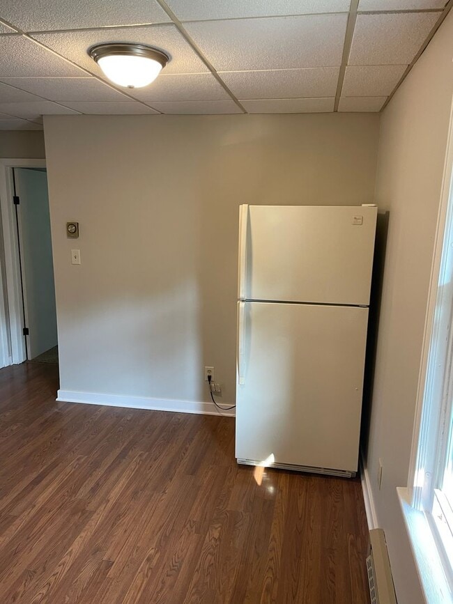 Building Photo - 49 1/2 9th st