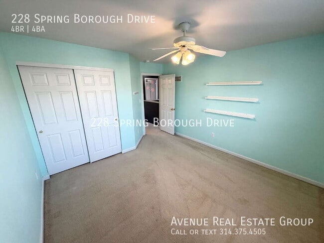 Building Photo - 228 Spring Borough Dr