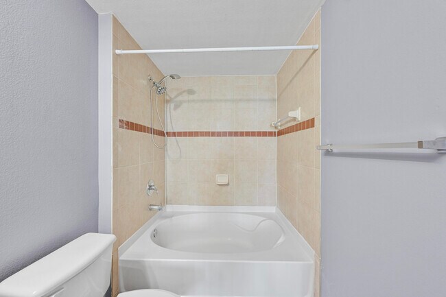 Building Photo - 6410 Emerald Dunes Dr