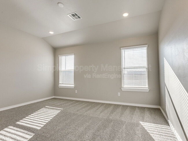 Building Photo - 7532 NW 143rd St