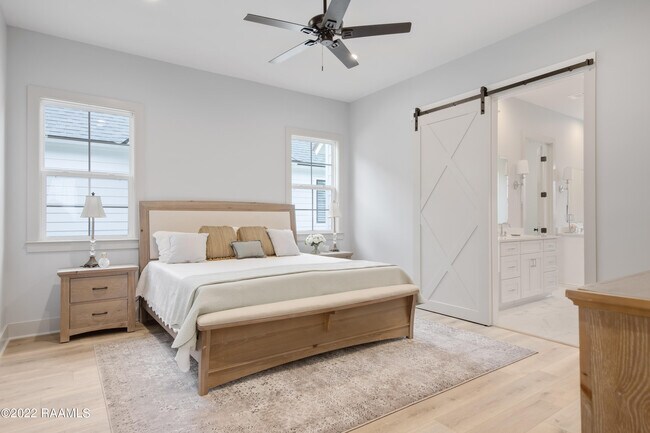 Building Photo - 103 Wishing Wl Dr