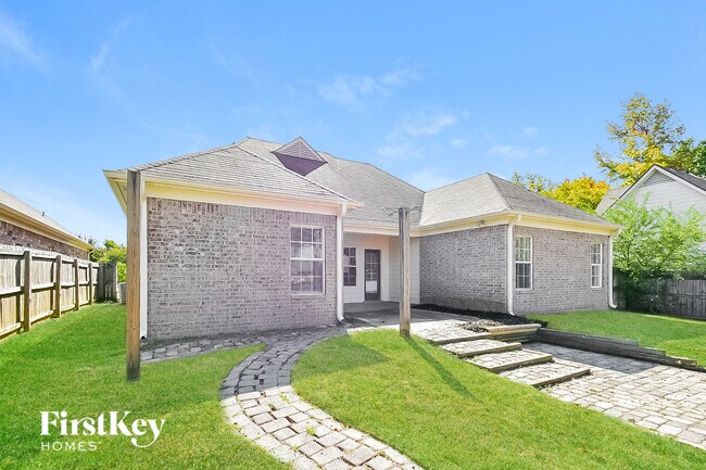 Building Photo - 10178 Rathmore Dr
