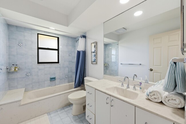 Building Photo - 3 Old Fence Rd