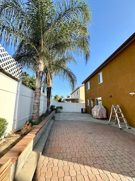 Building Photo - 17003 Abell Ct