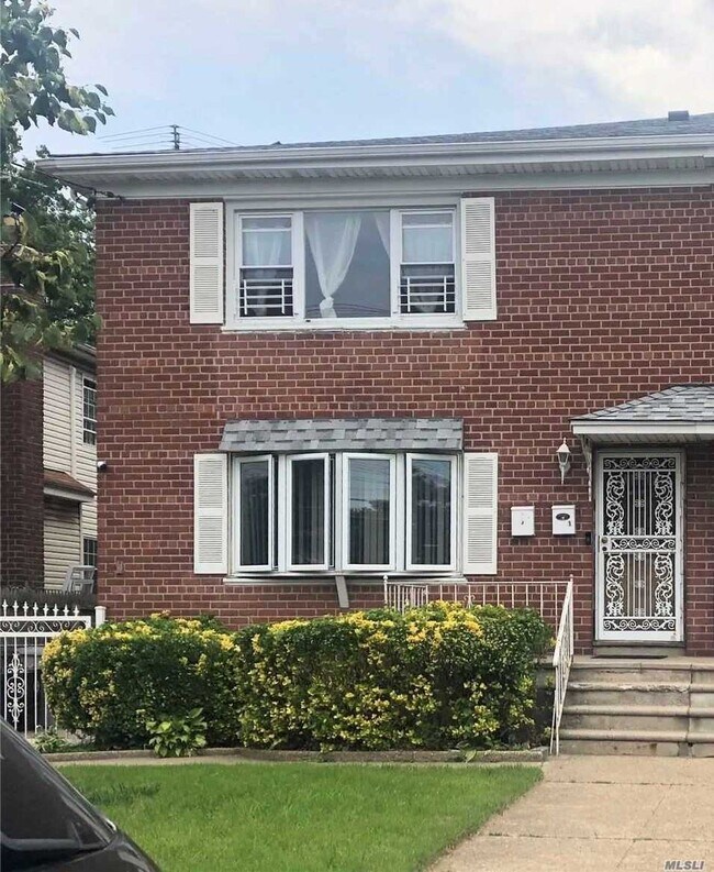 13852 Brookville Blvd 13852 Brookville Blvd Queens NY 11422