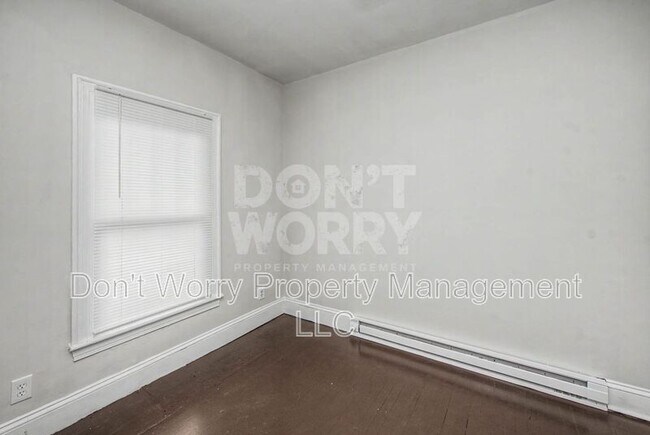 Building Photo - 1405 Lexington Ave