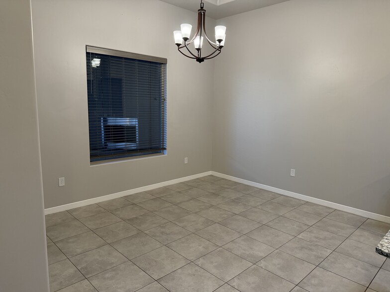 Building Photo - 3066 Don Buck Dr