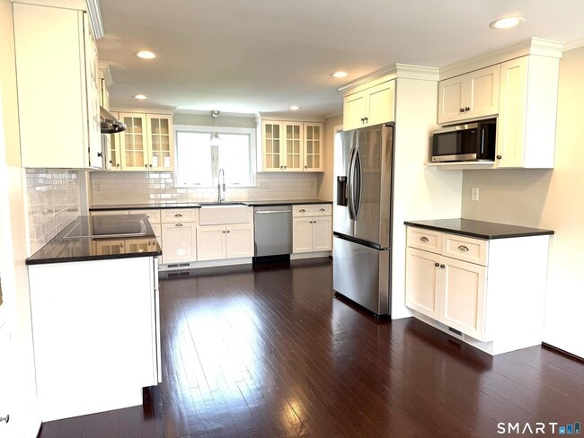 Building Photo - 28 Miamis Rd