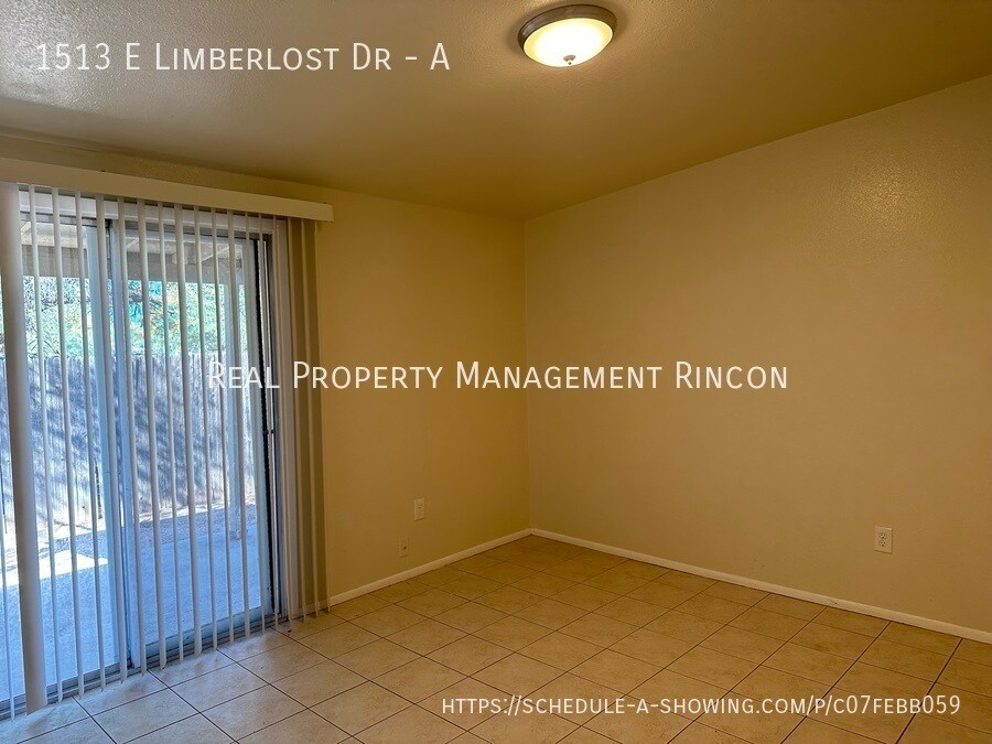 Building Photo - 1513 E Limberlost Dr
