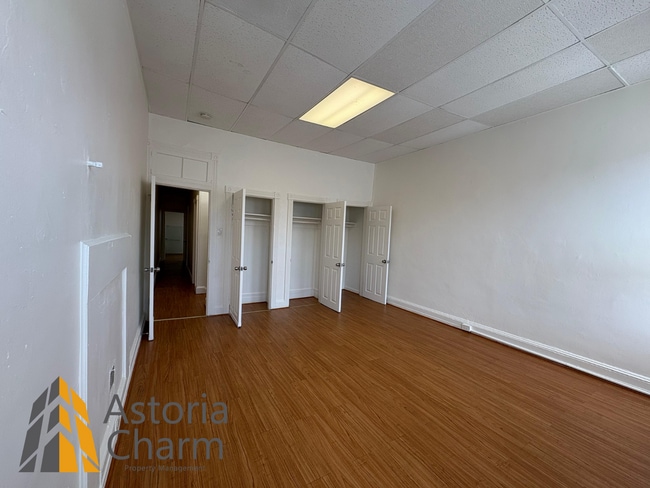 Building Photo - Updated 4 BR Home with Spacious Yard & Pre...