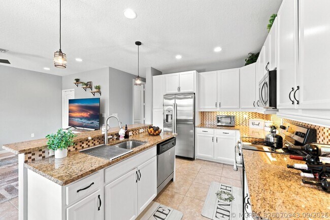 Building Photo - 4585 Tara Cove Way