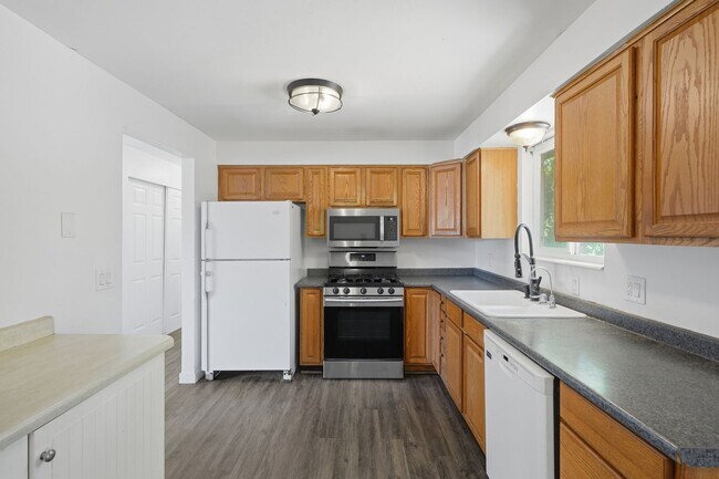 Building Photo - 3671 Cordele Cir