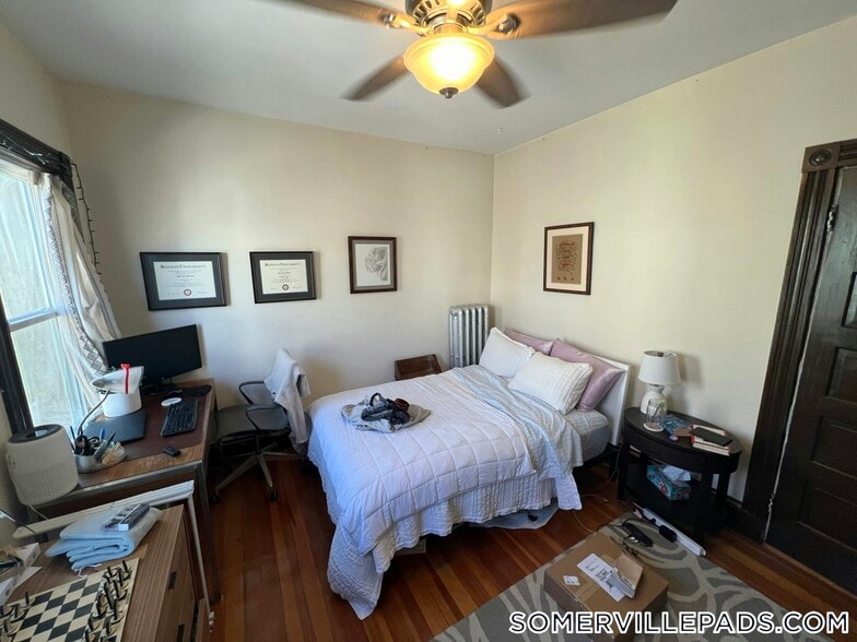 Building Photo - 51 Ibbetson St