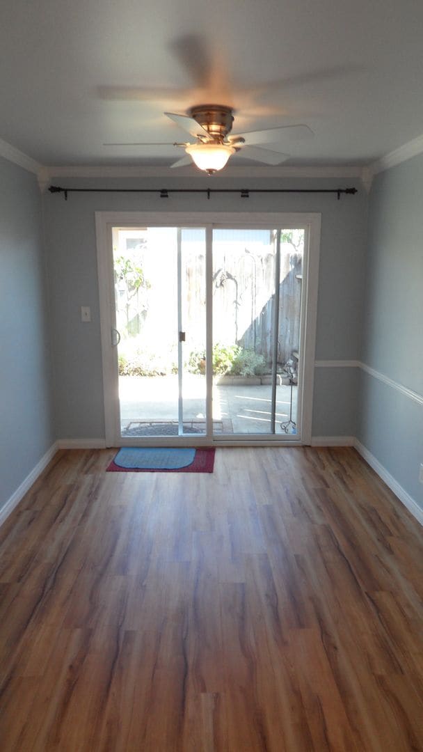 Building Photo - Nicely Updated 1 Bedroom 1 Bathroom, Coco ...