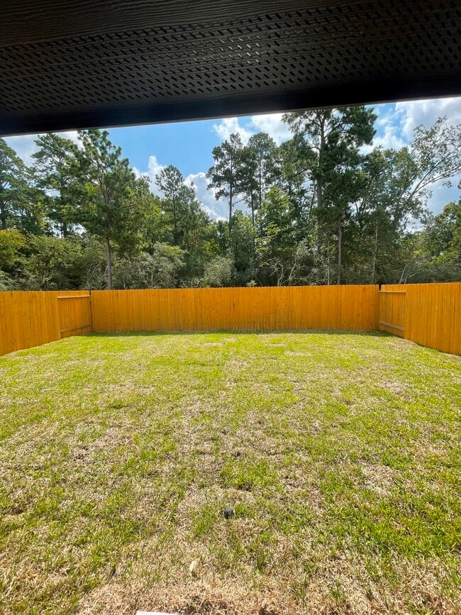 Building Photo - 12164 Lexington Heights Dr