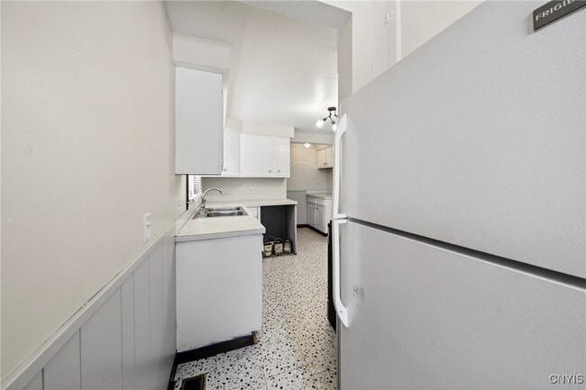 Building Photo - 1521 Grant Blvd